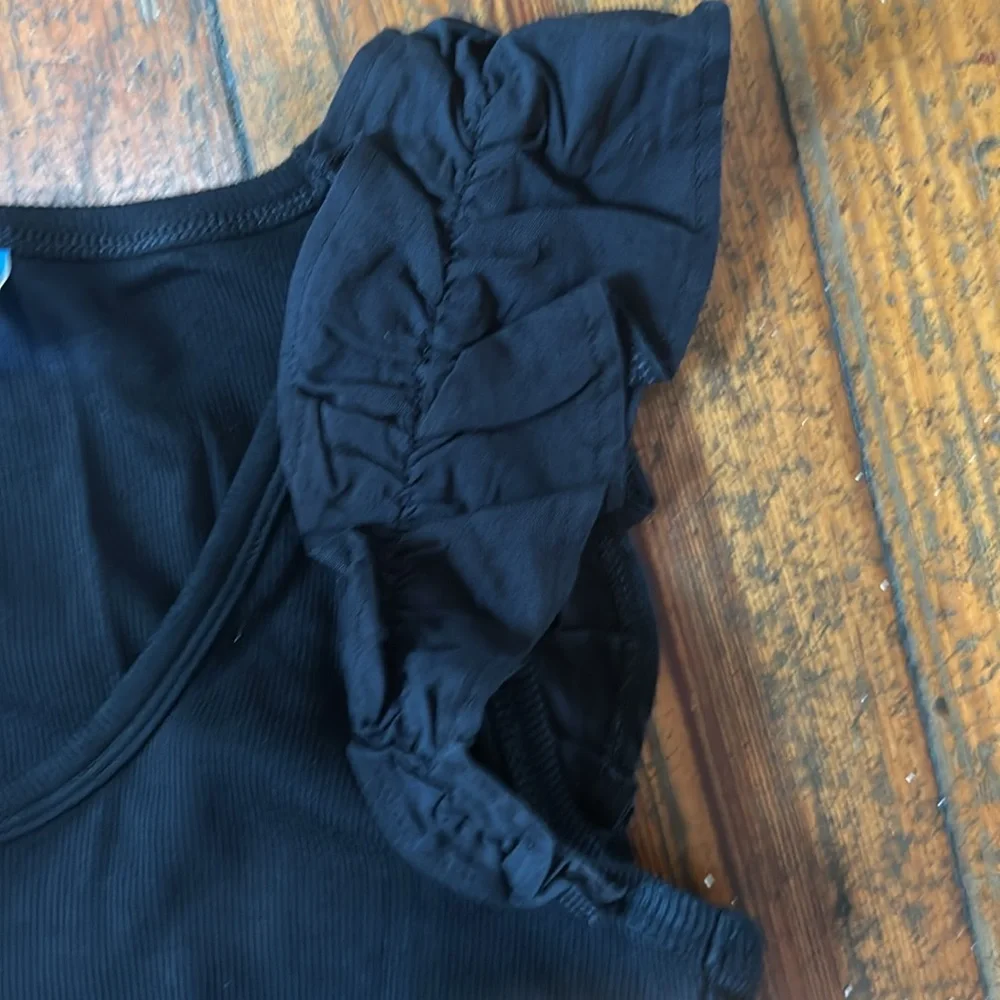 Old Navy Black Flutter Sleeve Blouse - Picture 5 of 7